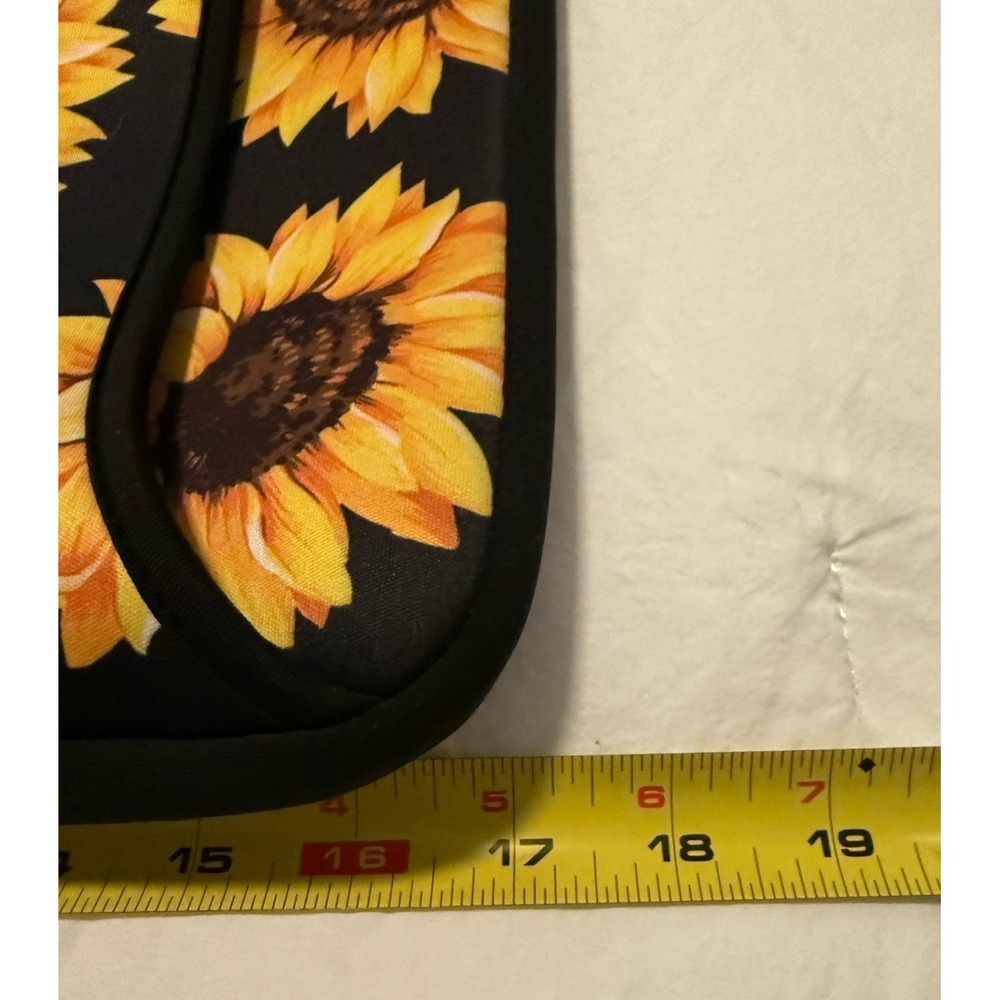 RICHEN Sunflower Neoprene 15" Laptop Shoulder Bag, Padded, Removable Strap - Picture 3 of 7